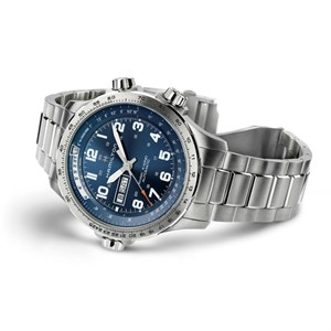 h77765141-2.jpg