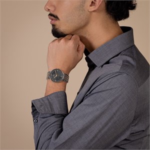 r48903103-2.jpg