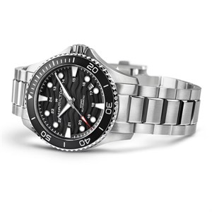 h82415130-3.jpg